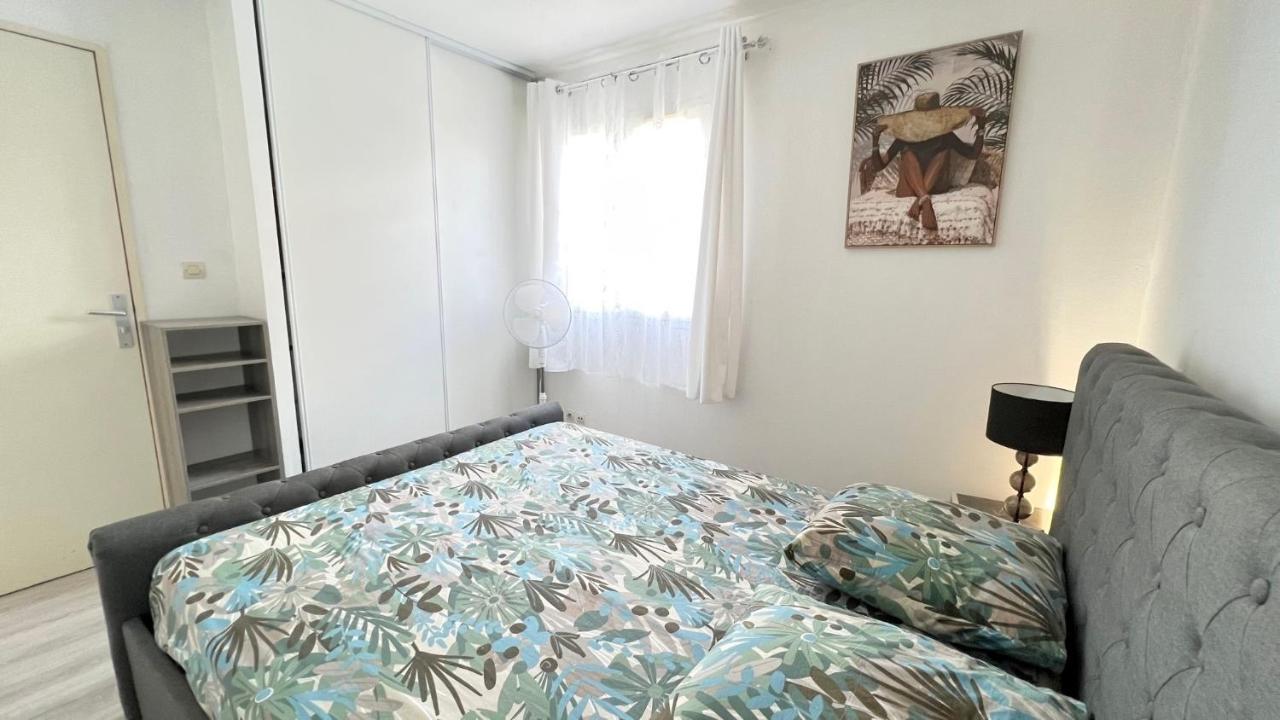 L'Eden Cocoon 3 Etoiles Proche Plage Saint Gilles Les Bains Экстерьер фото
